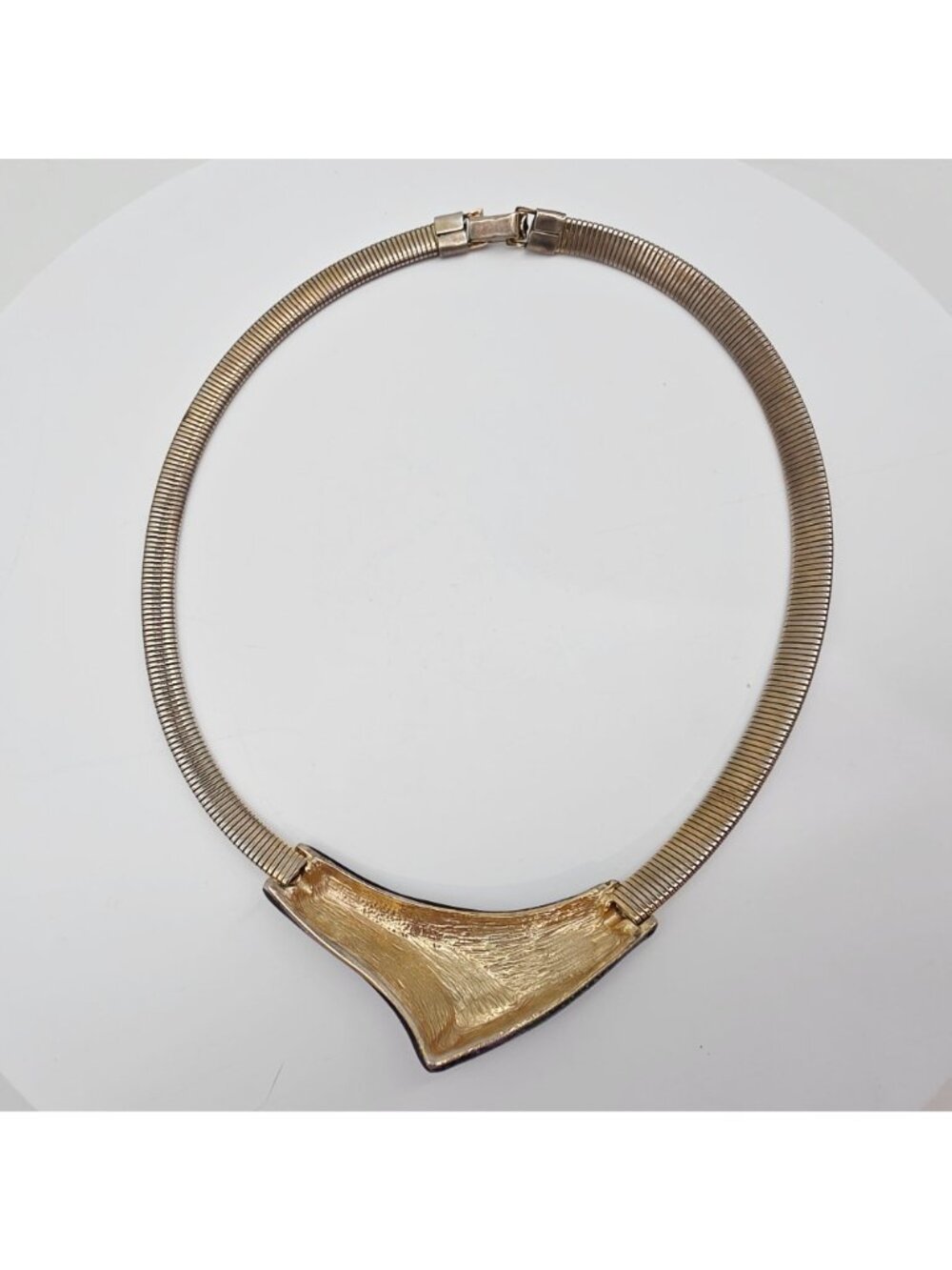 1980s Gold-Tone Necklace With Abstract Multicolor Enamel Pendant Cobra Design - Picture 6 of 6